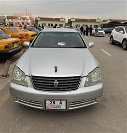 تۆیۆتا کراون